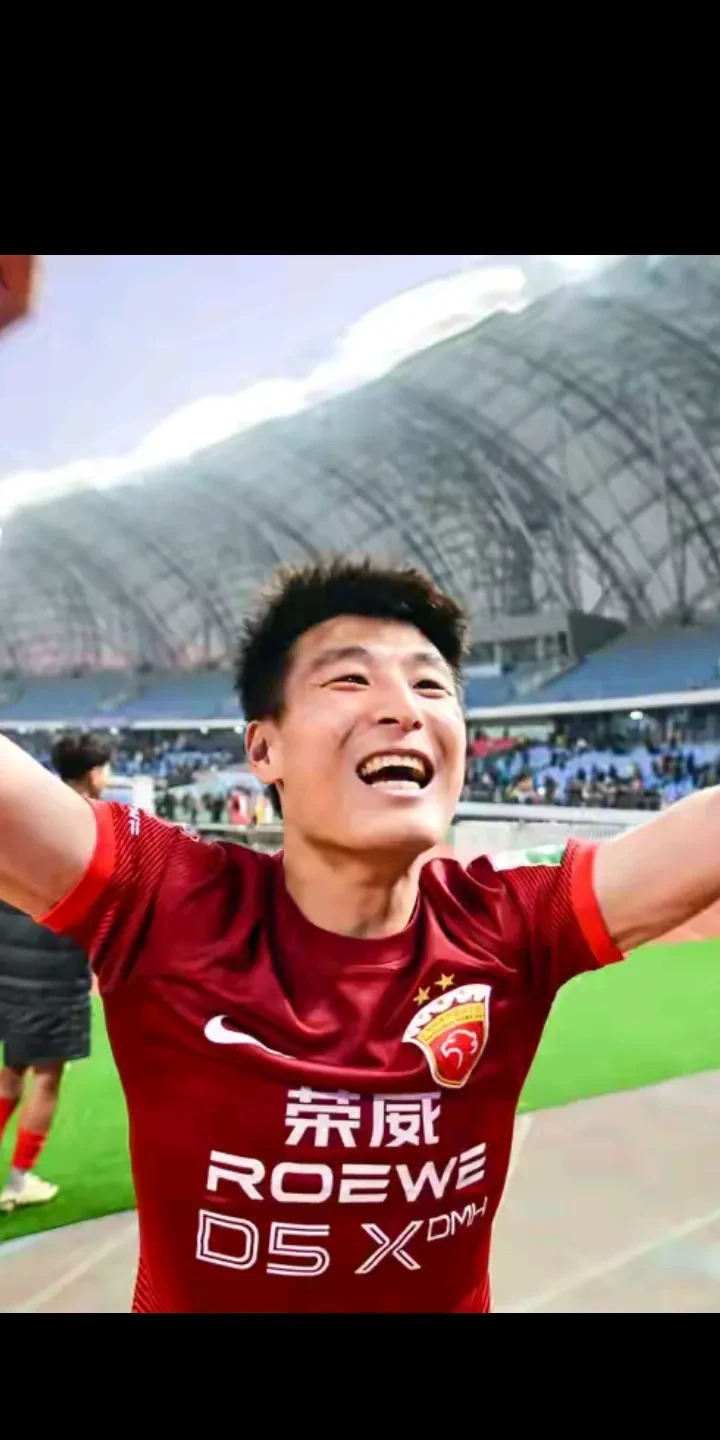 上海上港豪取六连胜 上海上港豪取六连胜