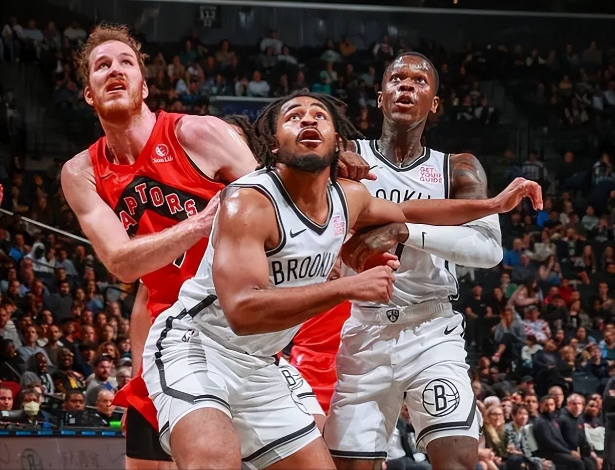 猛龙主场不敌魔术遭遇两连败 猛龙主场不敌魔术遭遇两连败