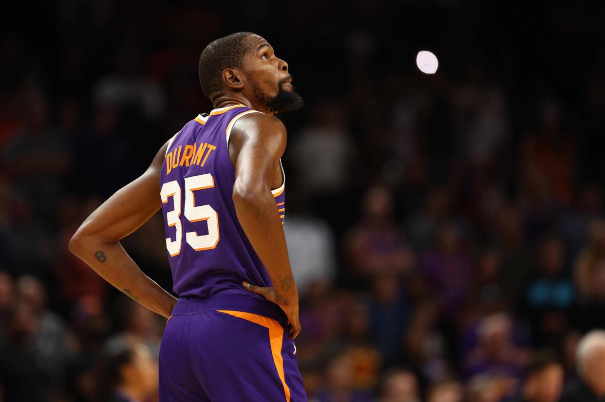 火箭队主场横扫骑士队，登上西部榜首