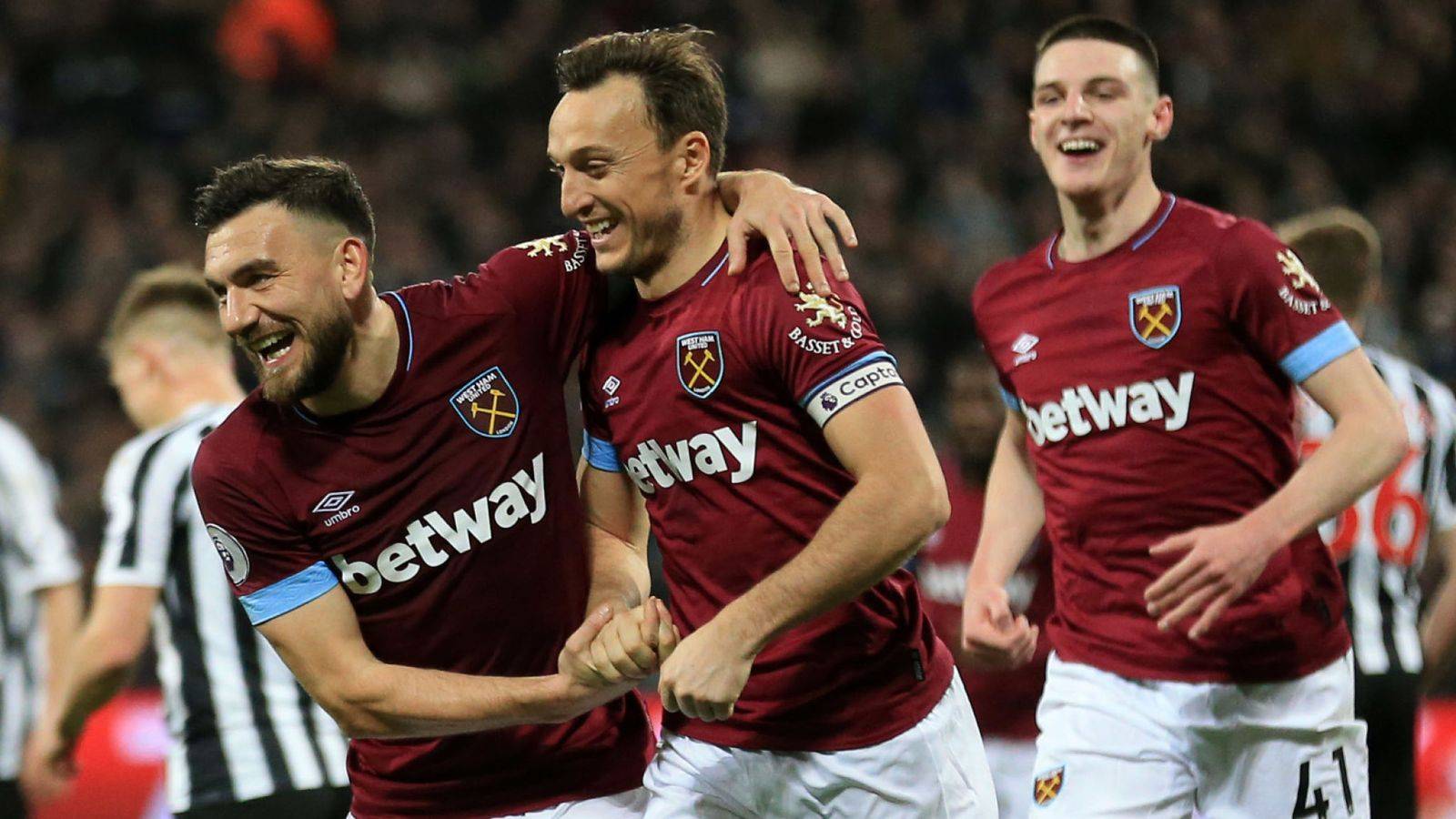 关于西汉姆联状态回暖，继续保持不败的信息