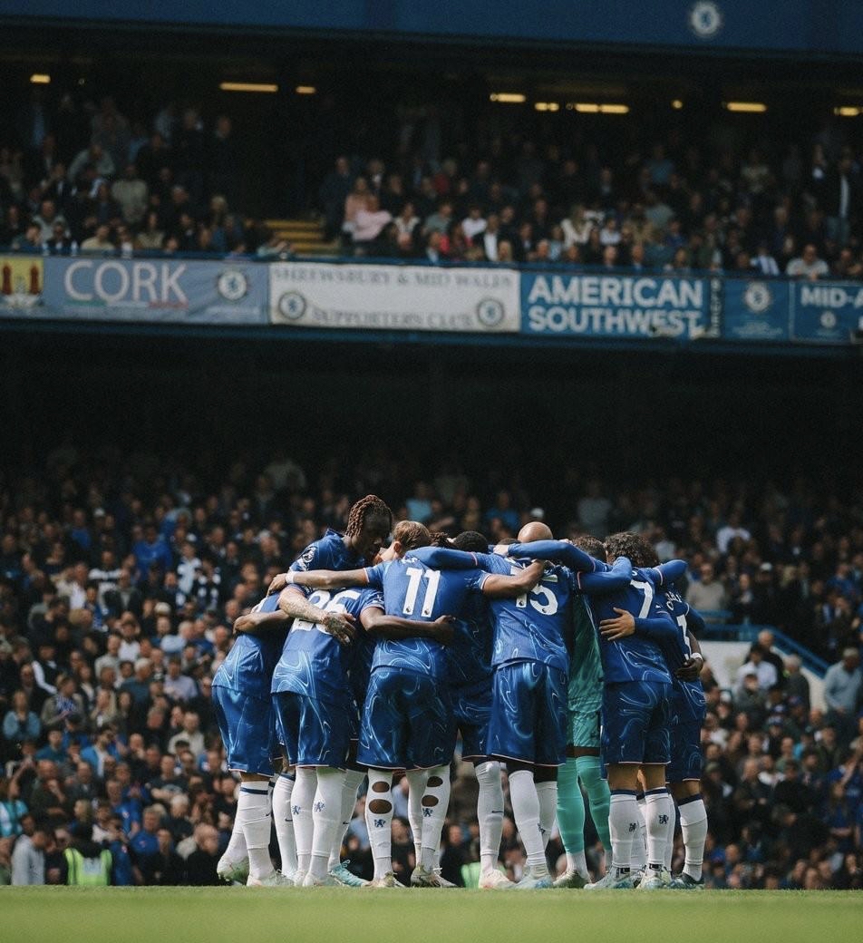 切尔西胜法兰克福，全队全力以赴