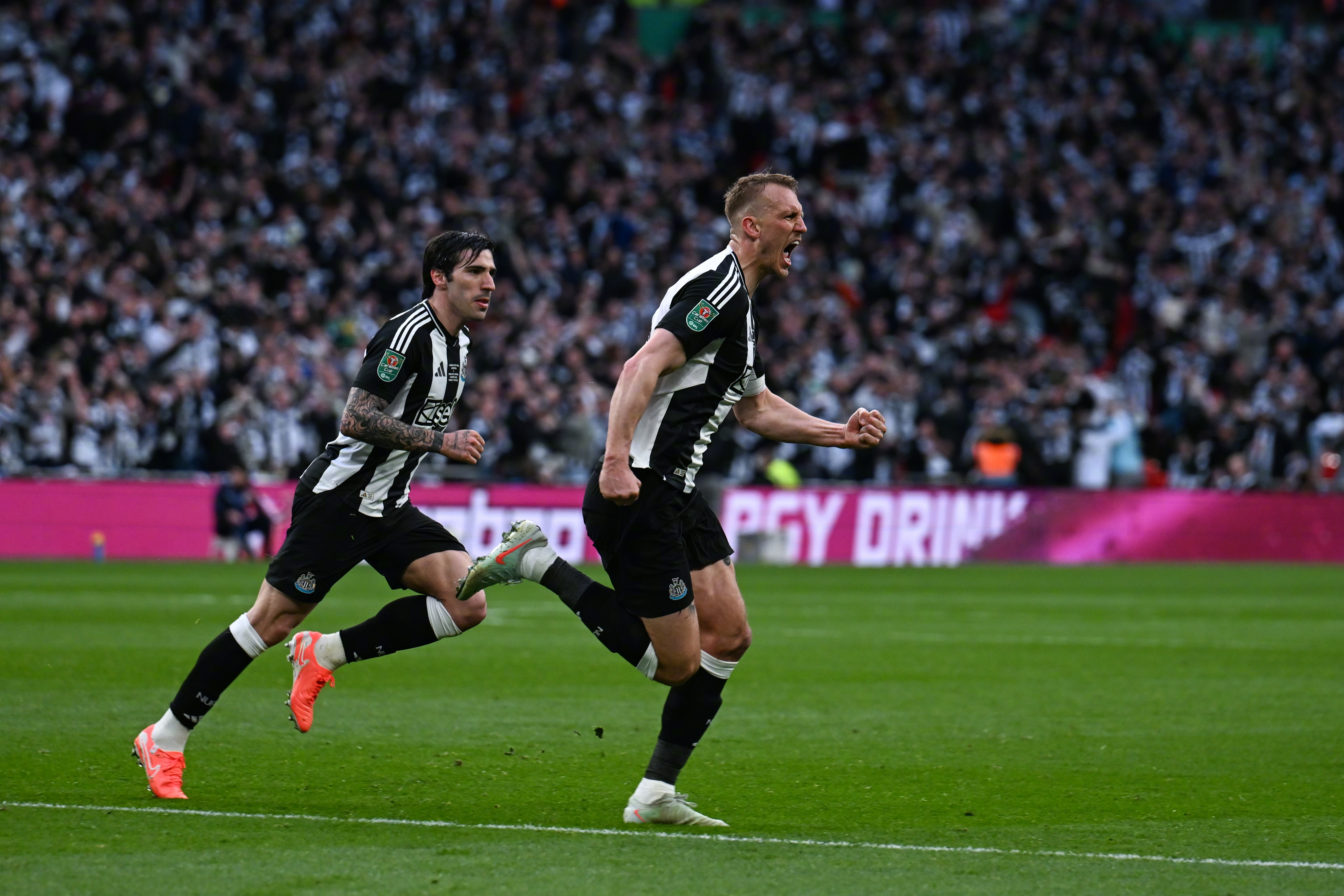 纽卡斯尔遭遇伤病，队内调整成难题的简单介绍