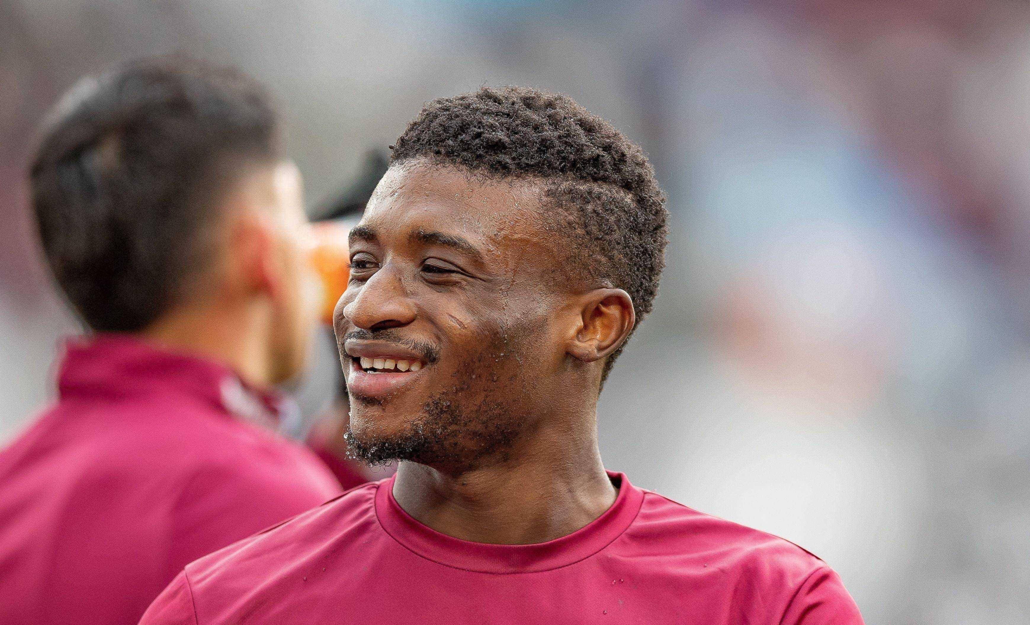 南京紫峰球队副队长获得本轮最佳进球奖项