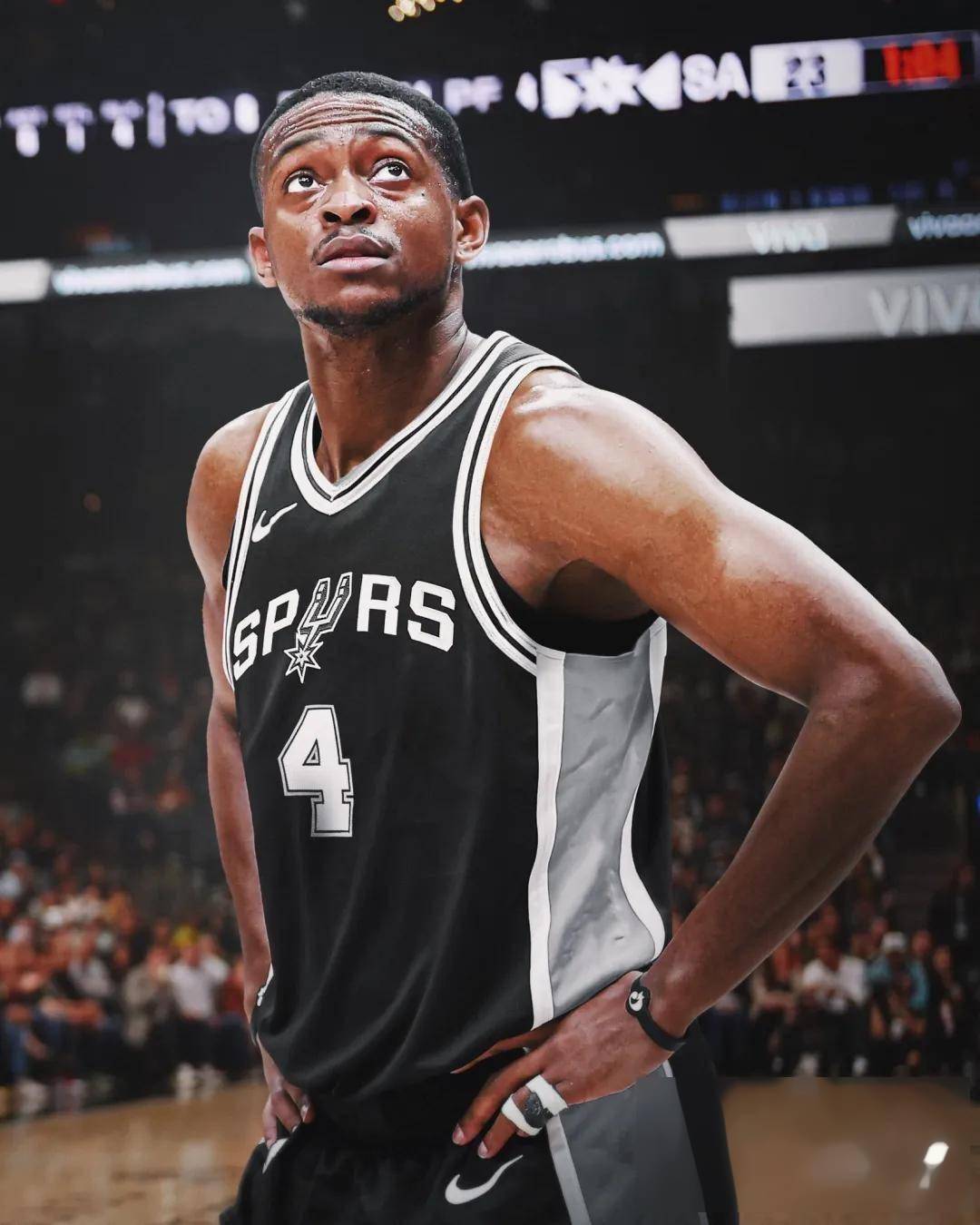 马刺老将表现稳定，贡献突出