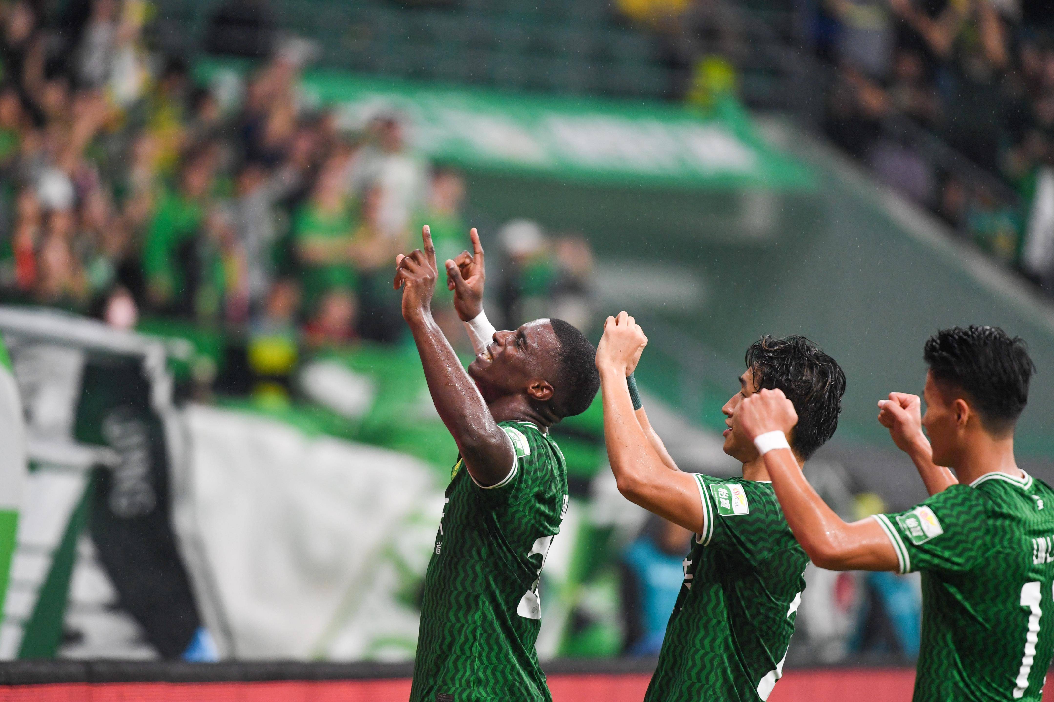 天津泰达主场战平北京国安，保持不败态势