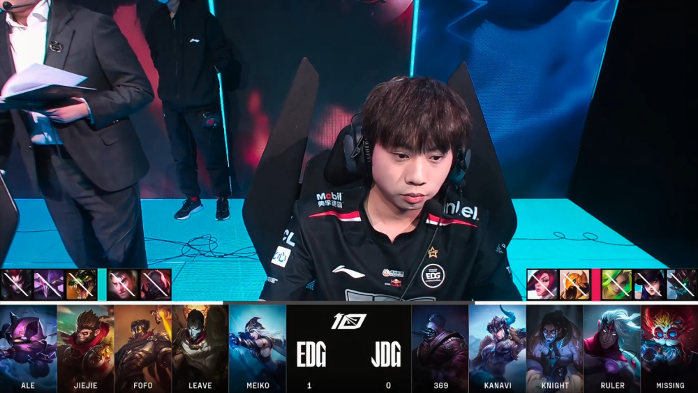 JDG险胜EDG，Hanssama团战一打五强强对话八强赛，引爆全场热议