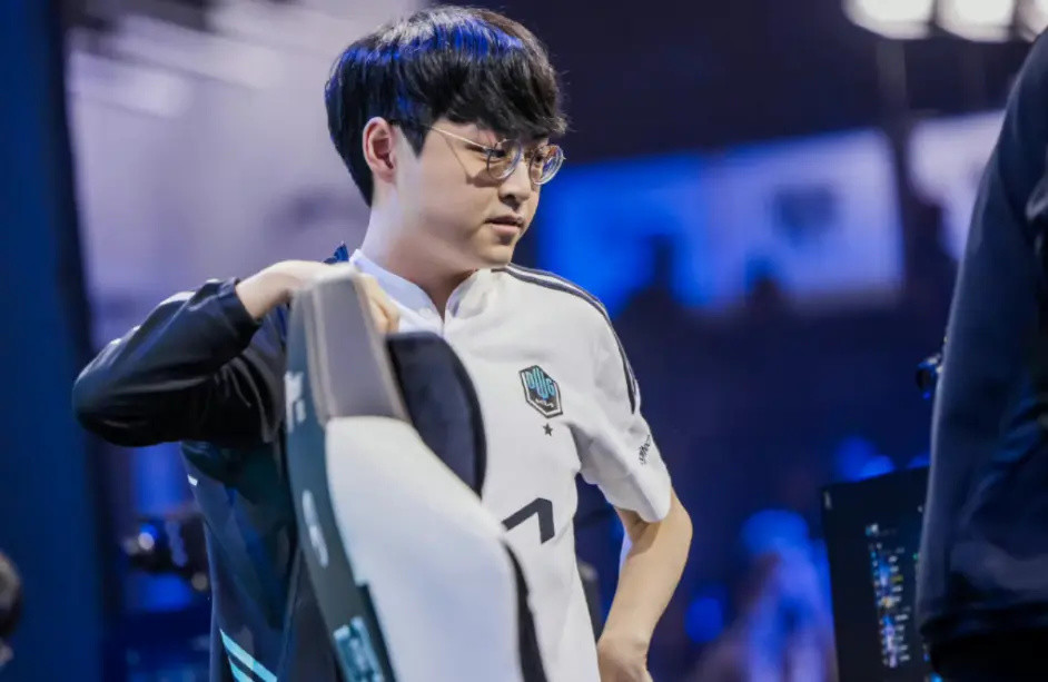 MAD险胜SHR，Canyon拿下关键大龙激烈交锋2025世界赛，引爆全场热议的简单介绍