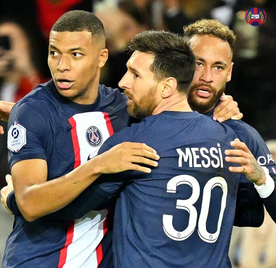 包含巴黎圣日耳曼球员交流合作,备战未来挑战的词条 包含巴黎圣日耳曼球员交流合作,备战未来挑战的词条