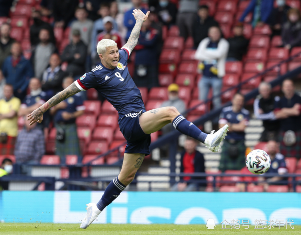 包含捷克大胜波西米亚，提前晋级欧洲杯的词条