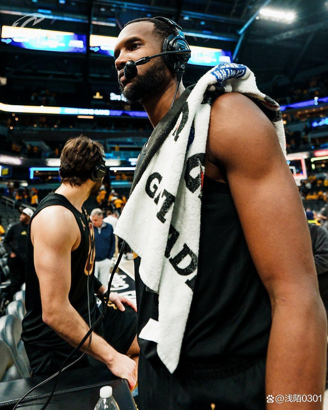 包含骑士队核心球员伤愈复出迎来胜利的词条 包含骑士队核心球员伤愈复出迎来胜利的词条