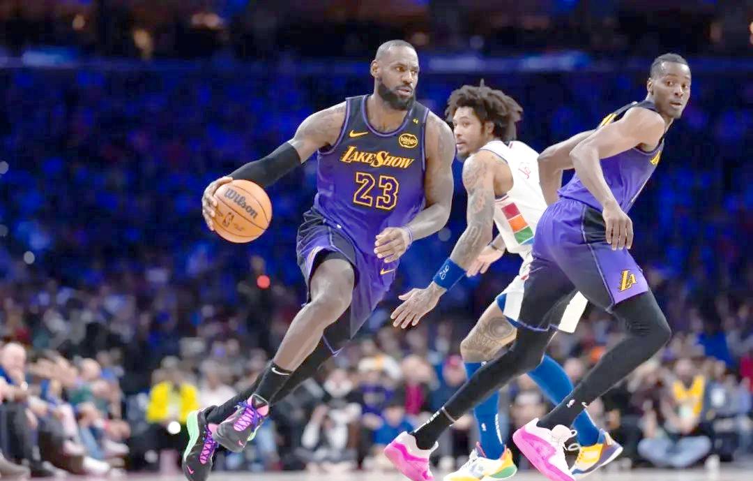 詹姆斯砍下三双却遭76人逆转