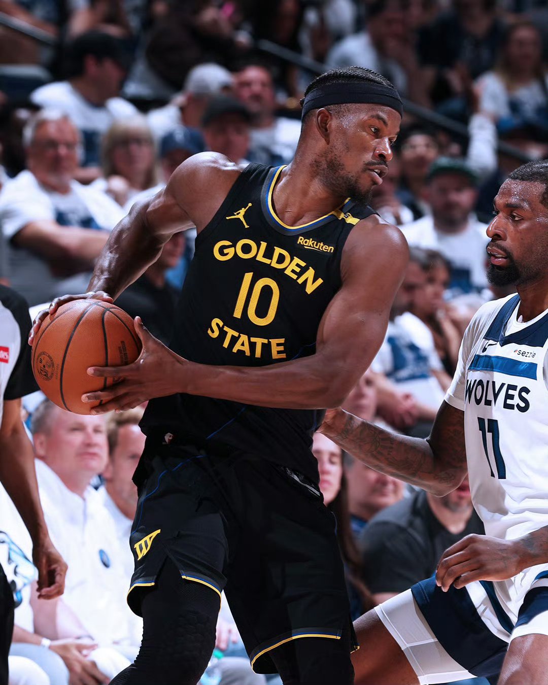 勇士主场力克森林狼连胜