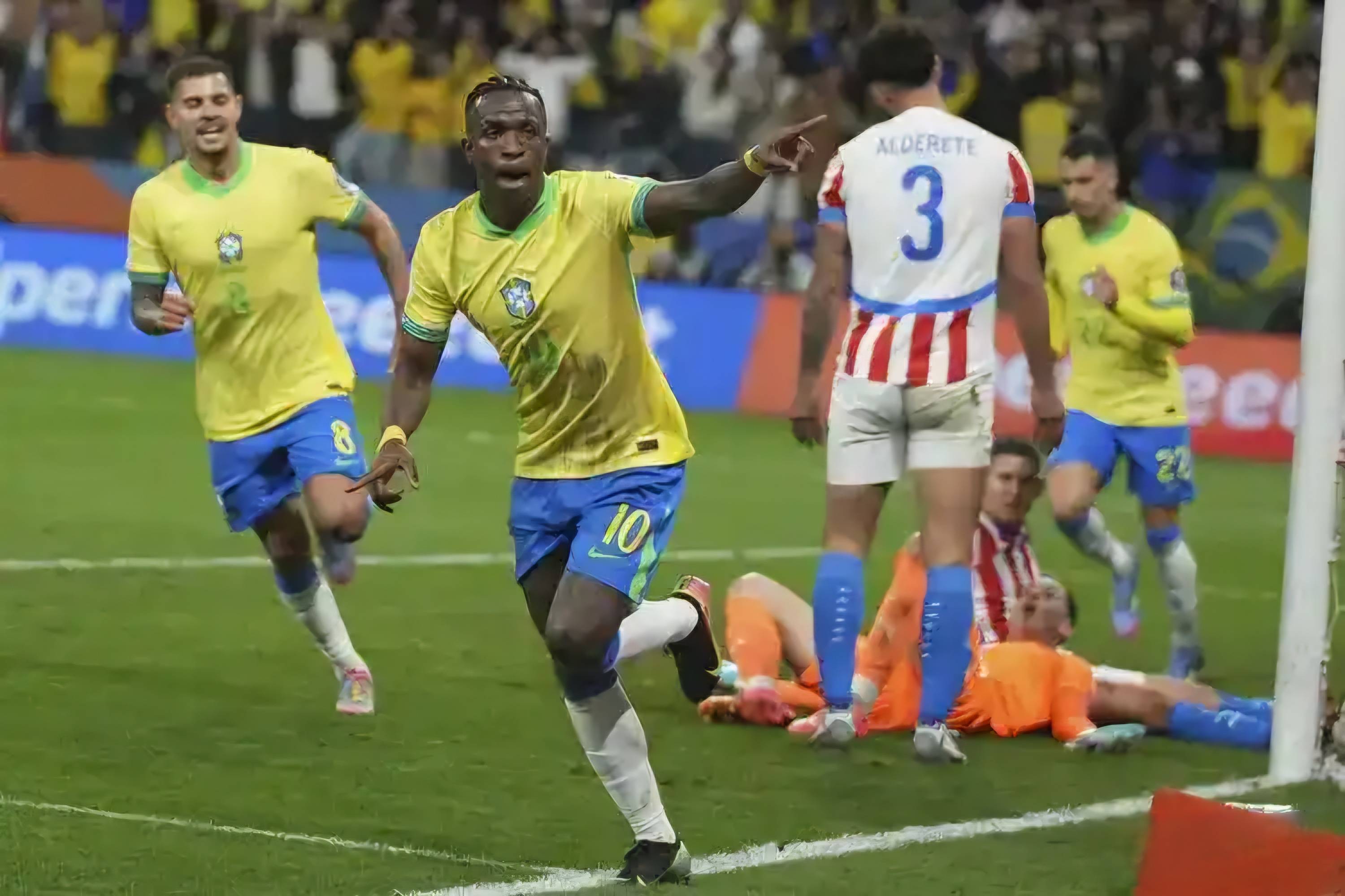 委内瑞拉客场逆转智利，晋级欧国联半决赛