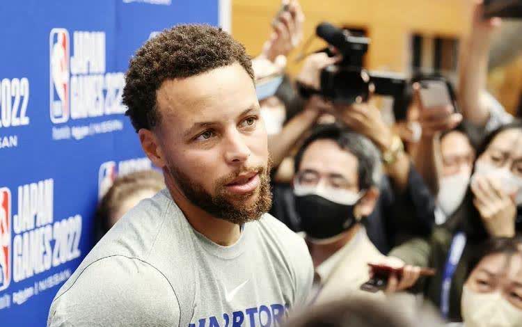 众人热议球队表现，期待更好成绩