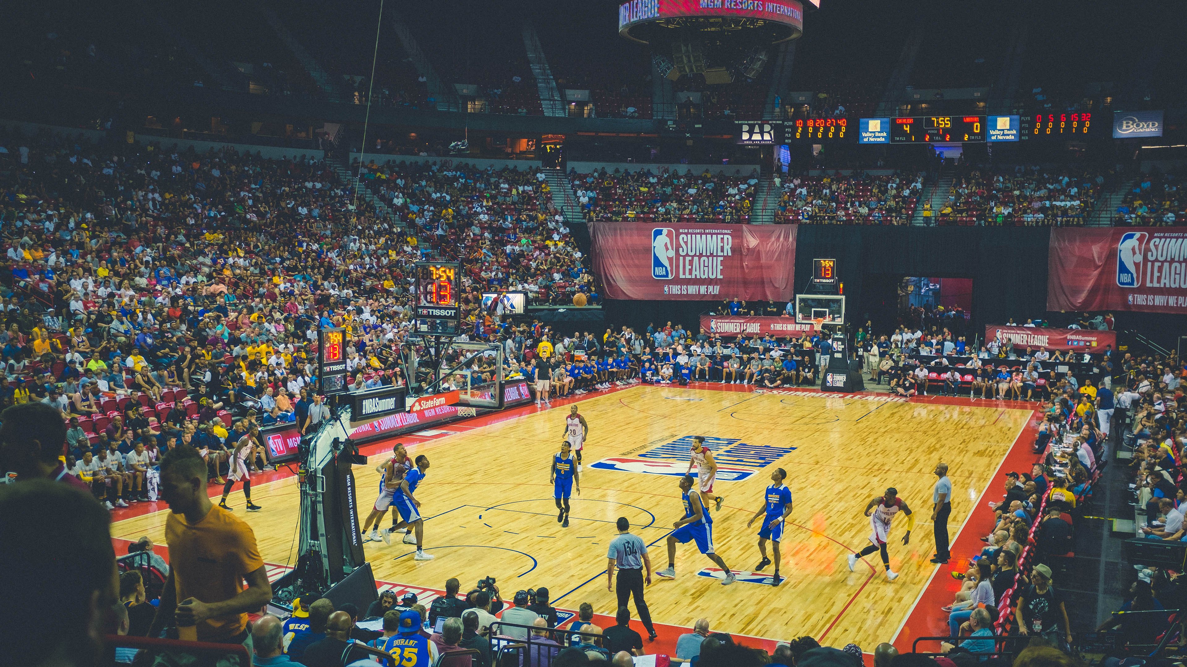 蓝网铁幕，当胜利的关键先生并非杜兰特，而是那个筑起叹息之墙的戈贝尔