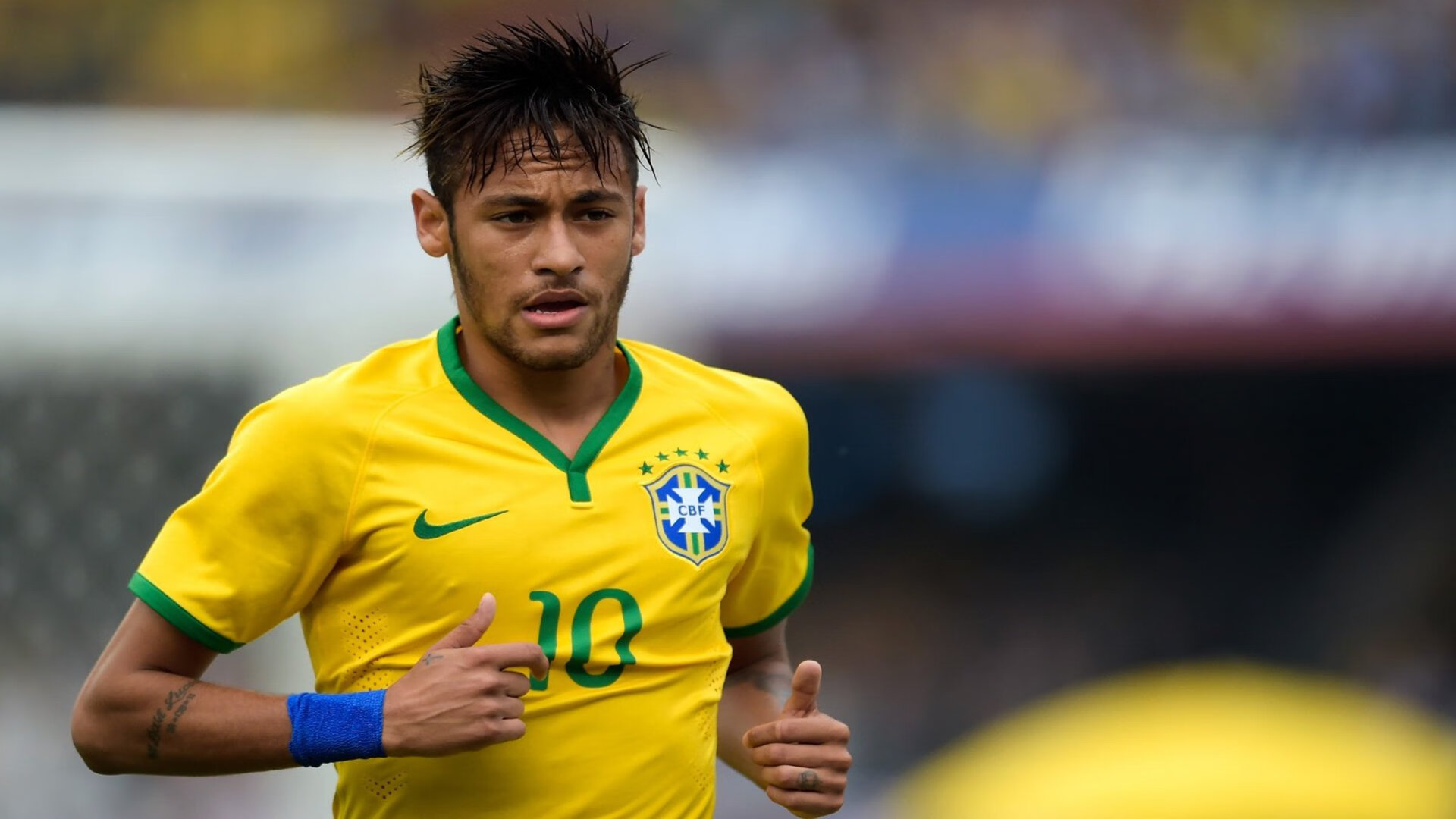 水花重炮轰碎天穹,国王铁蹄踏平蜂群,克莱·汤普森的唯一性宣言