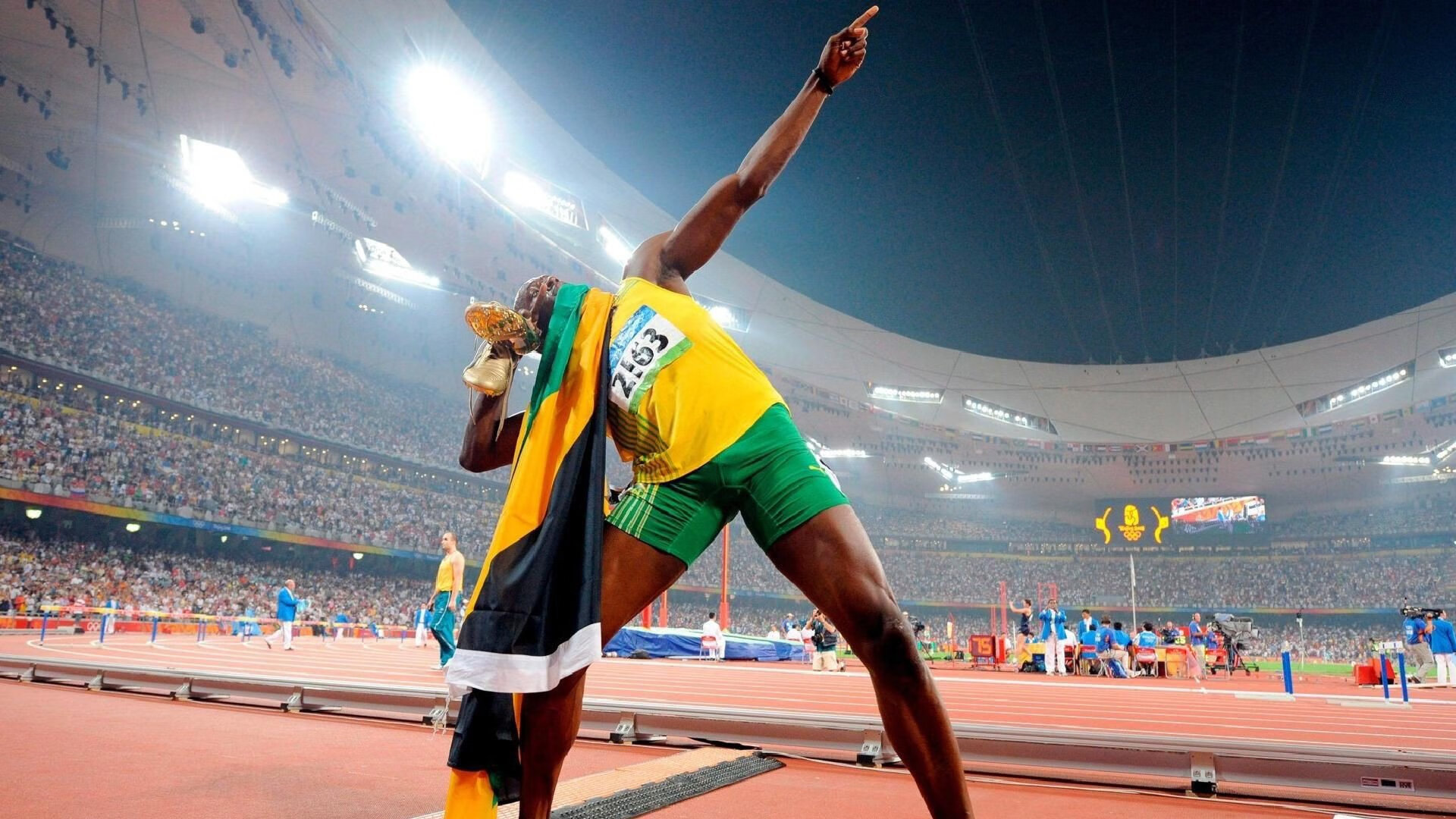 开云体育在线-当联合杯的烟火照亮地中海，为何蒙特卡洛的红土，输给了穆雷眼里的光？